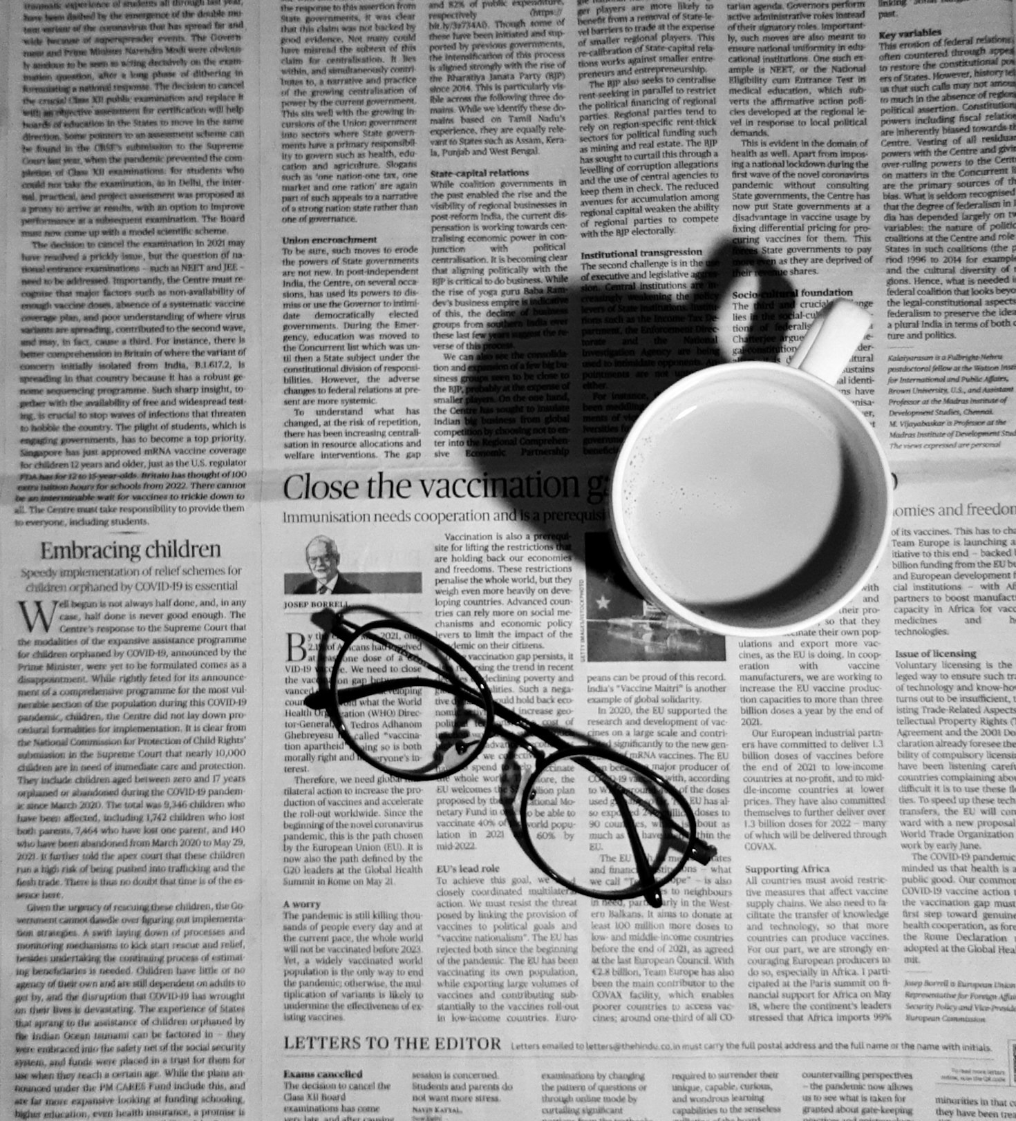 La dualidad entre la risa y la reflexión